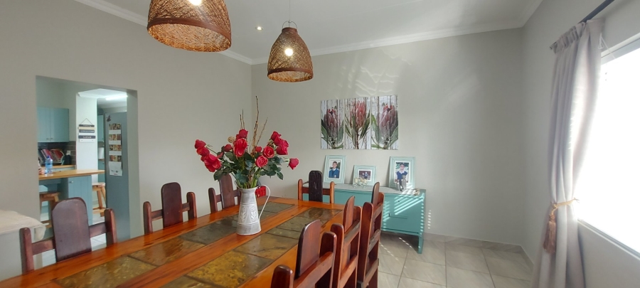 3 Bedroom Property for Sale in Albertinia Western Cape